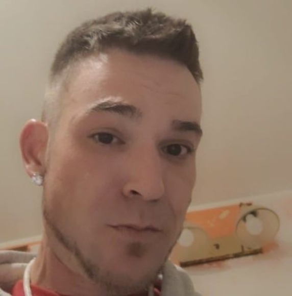 Meet your Posher, Nick - Picture 1 of 1